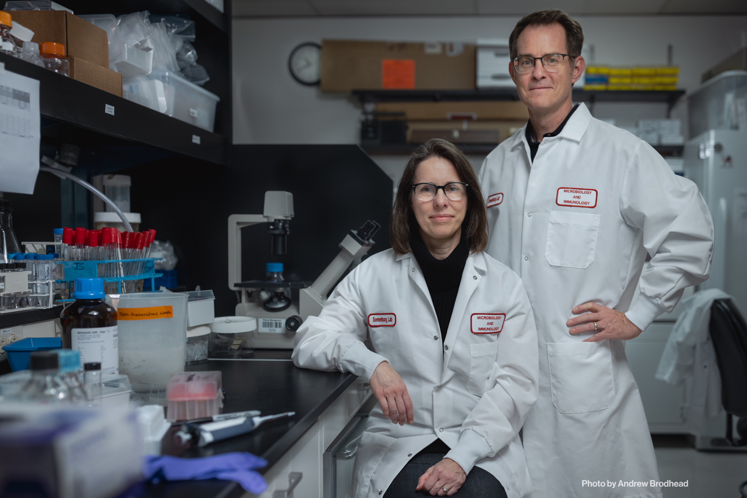 Dr. Erica Sonnenburg and Dr. Justin Sonnenburg, Stanford microbiome researchers studying gut health fiber and fermented foods